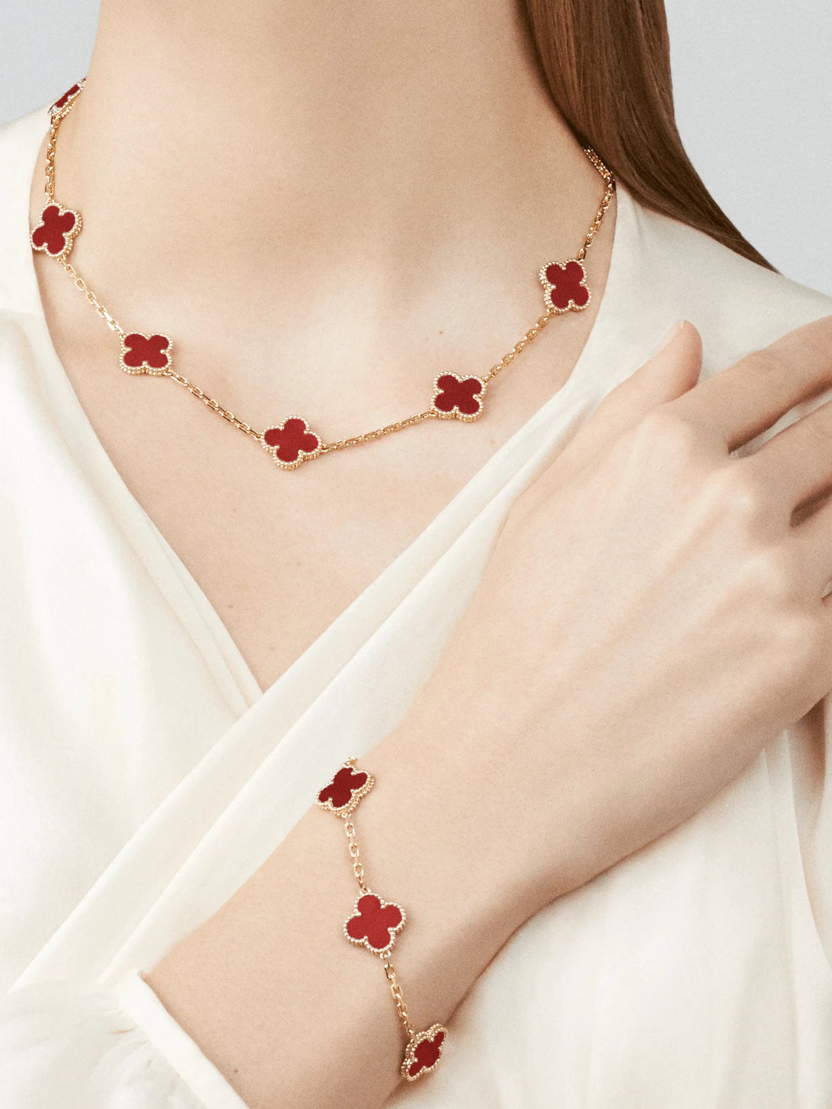 Clover Leaf Bracelet X9857