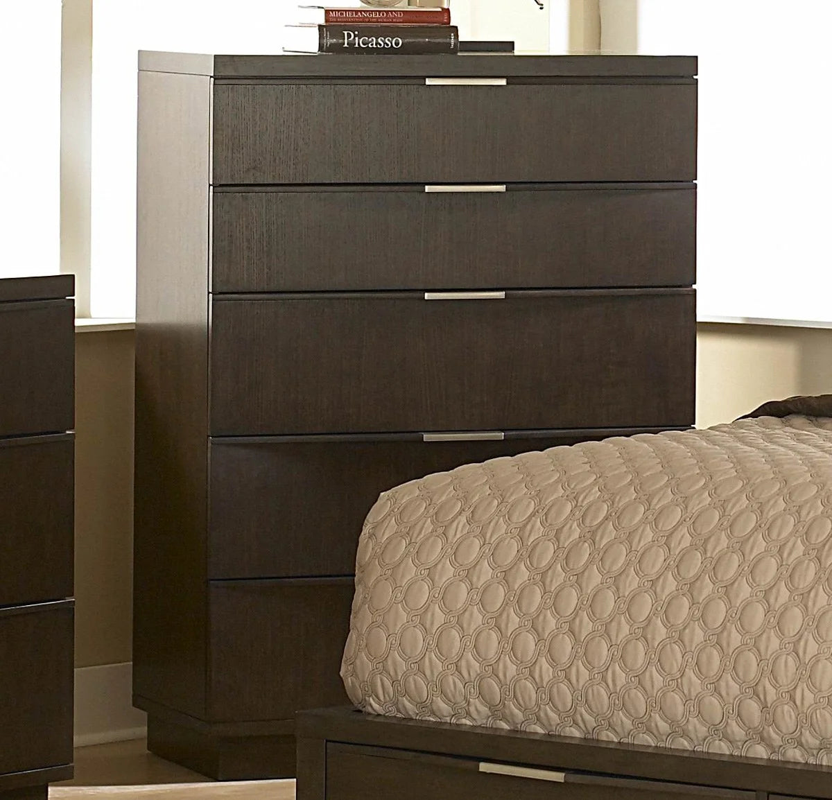 36 Inch Chest in Smoky Brown G988