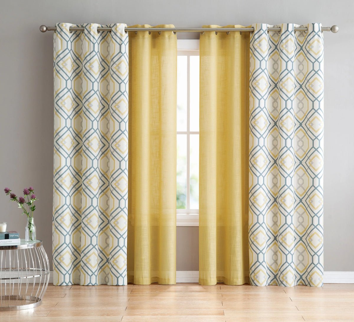 4 Pc Geometric Grommet Top Curtain Set N106603