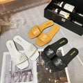 Women Slippers Q9256