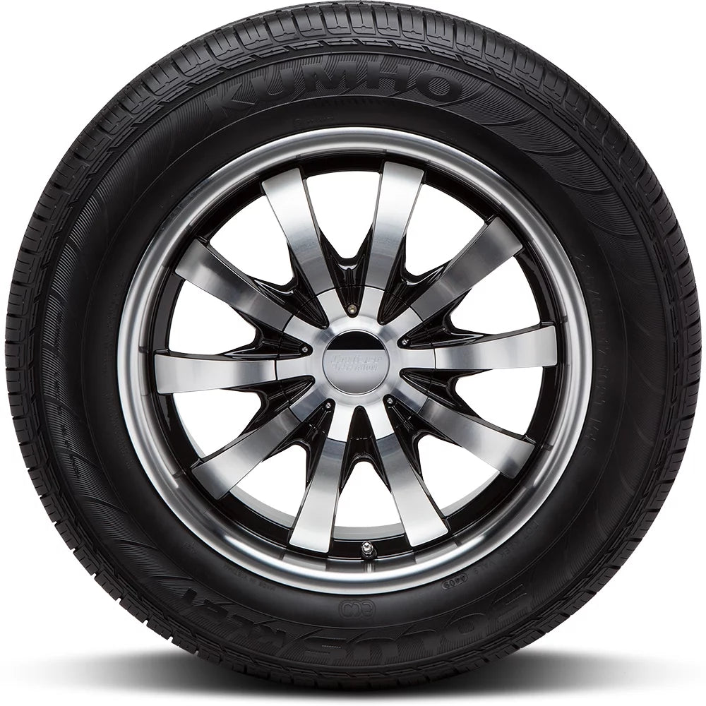 All-Season Tire 235/60R18 102H P830921